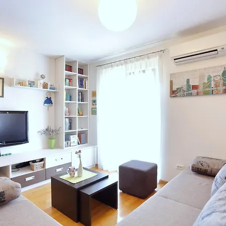 Bluebell Apartment