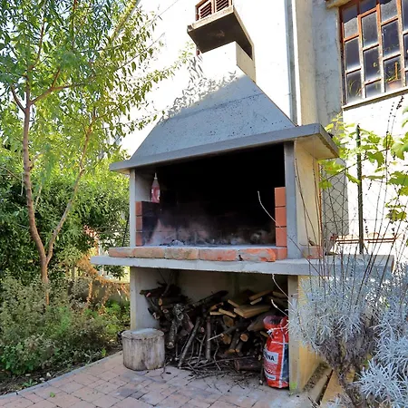 Διαμέρισμα Bluebell With Private Parking