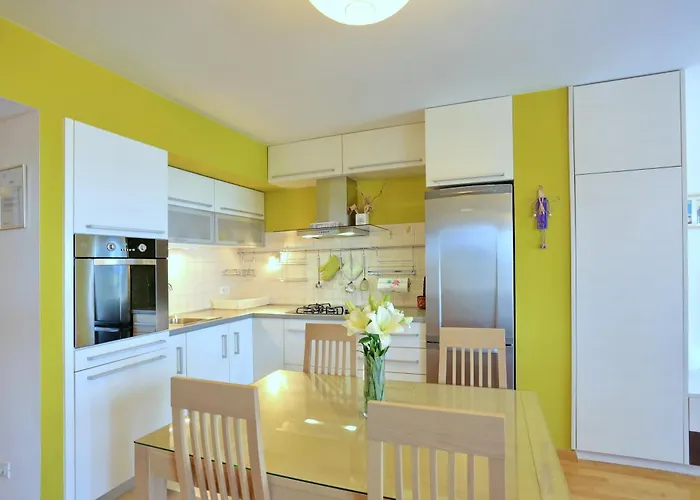 Bluebell With Private Parking *