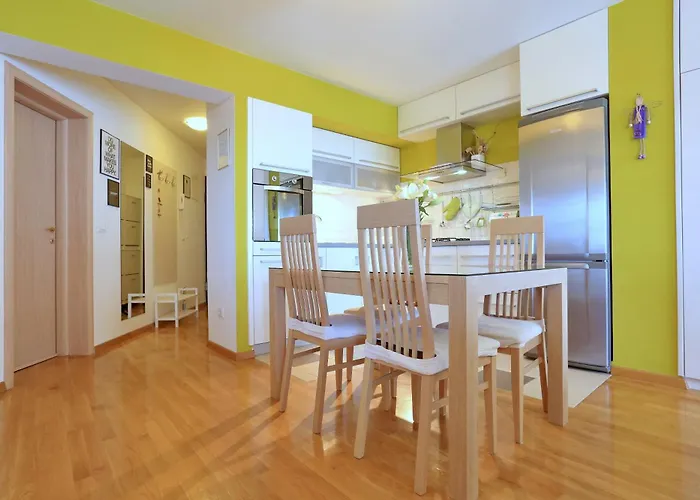 Bluebell With Private Parking * Ζαντάρ