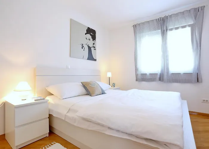 Bluebell With Private Parking Διαμέρισμα Ζαντάρ