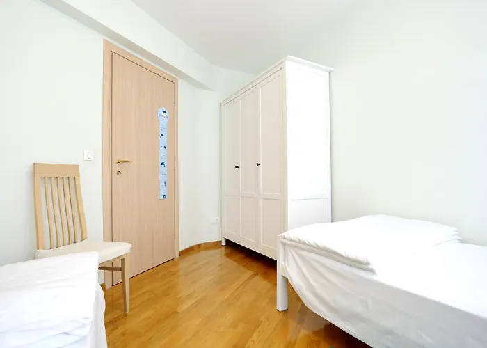 Bluebell With Private Parking